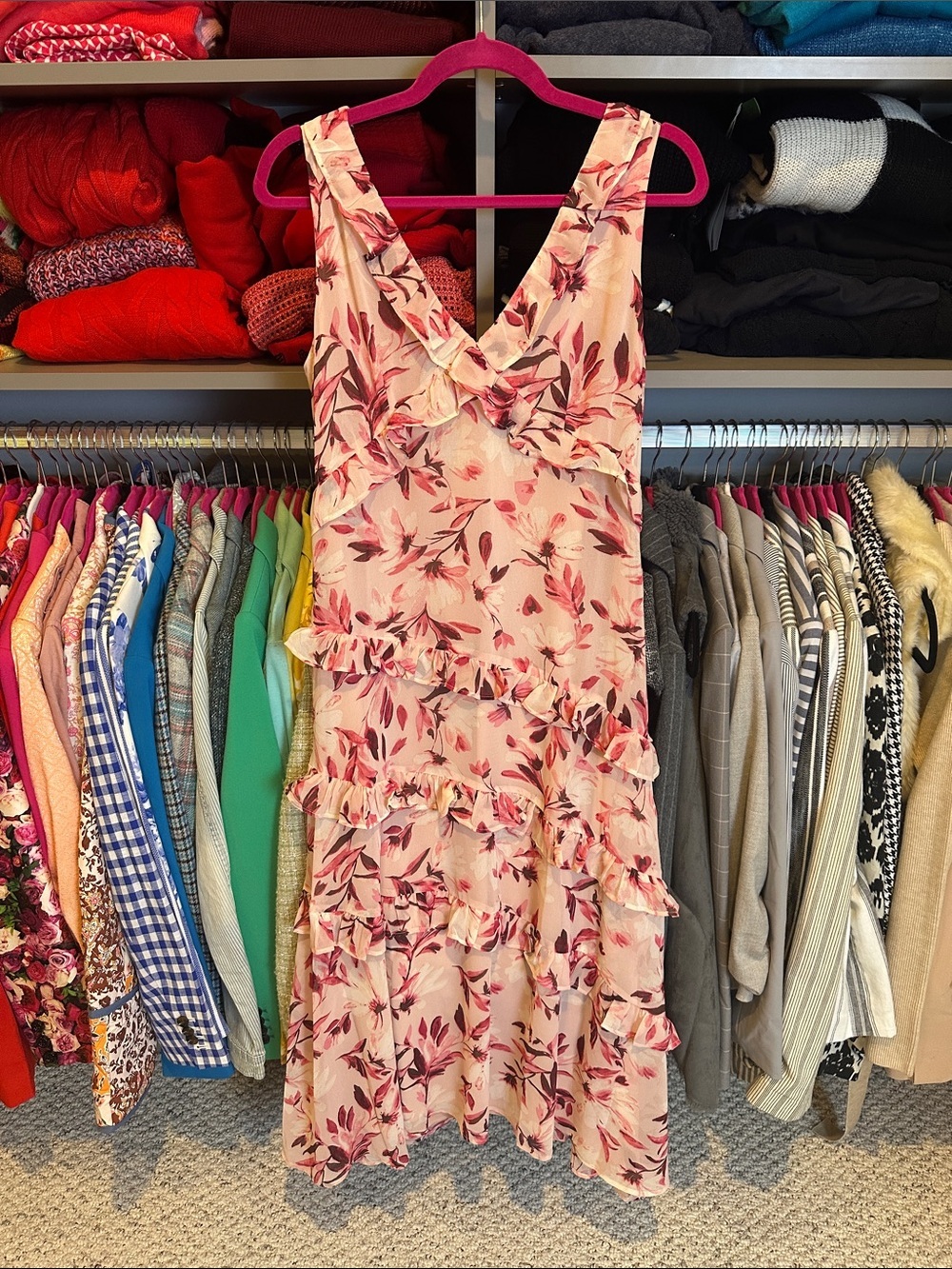 Chelsea28 pink floral sleeveless v neck side zipper lined midi dress size S NWOT